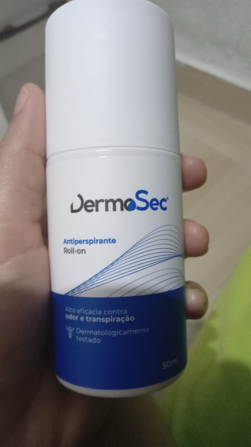 Customer photo review of DermoSec Roll-on Compre 1 Leve 2