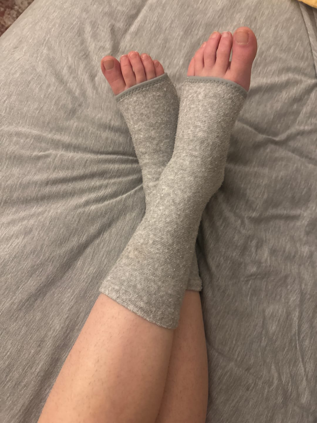 Customer photo review of Premium Anti-Fatigue Bamboo Footsleeves