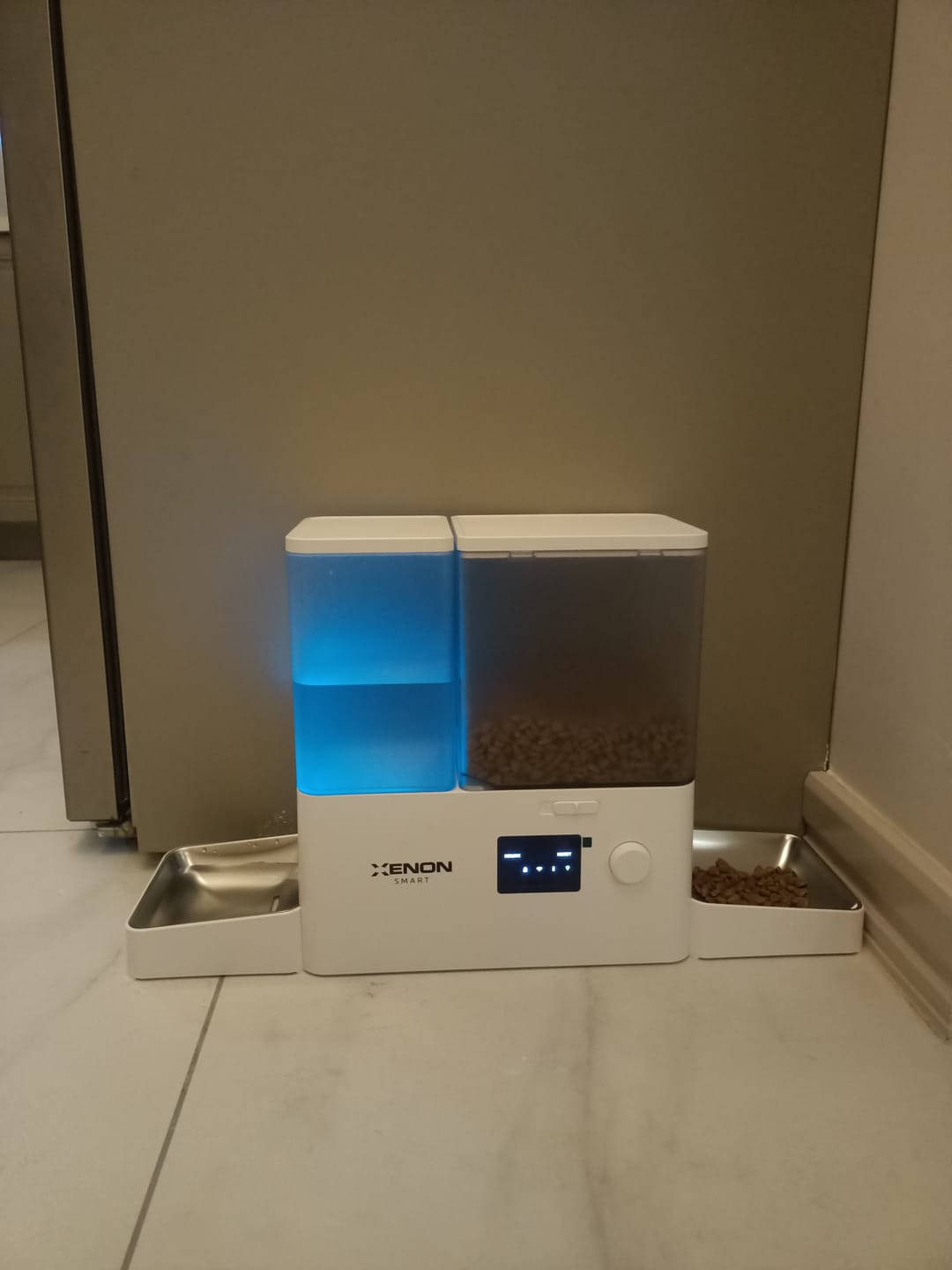 Customer photo review of Otomatik Mama ve Su Kabı | Akıllı 2 in 1 Besleyici, WiFi, Çelik Kase, 3.5L/2L, Sessiz Sifon (X8616)