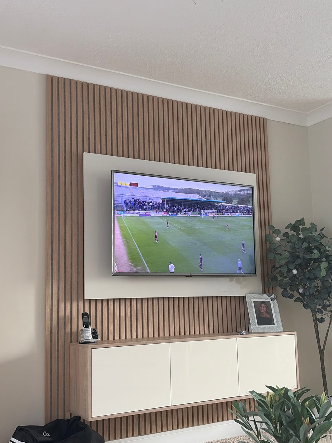 Customer photo review of Wooden Wall Panel | Natural Oak Grey Felt | Premium 3-sided Wood Veneer