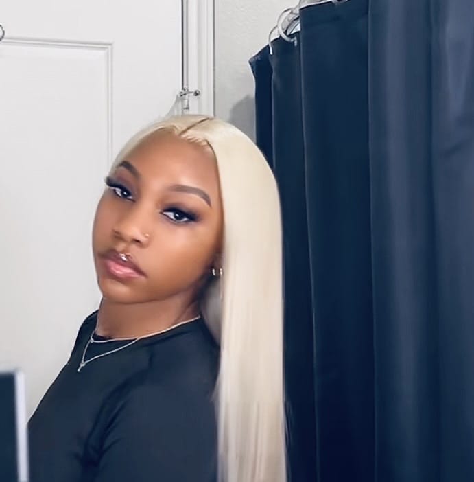Customer photo review of Luvwin 5x5 Lace Bob Wig 95% White Salt and pepper Straight Platinum Blonde 100% Glueless Human Hair Wig