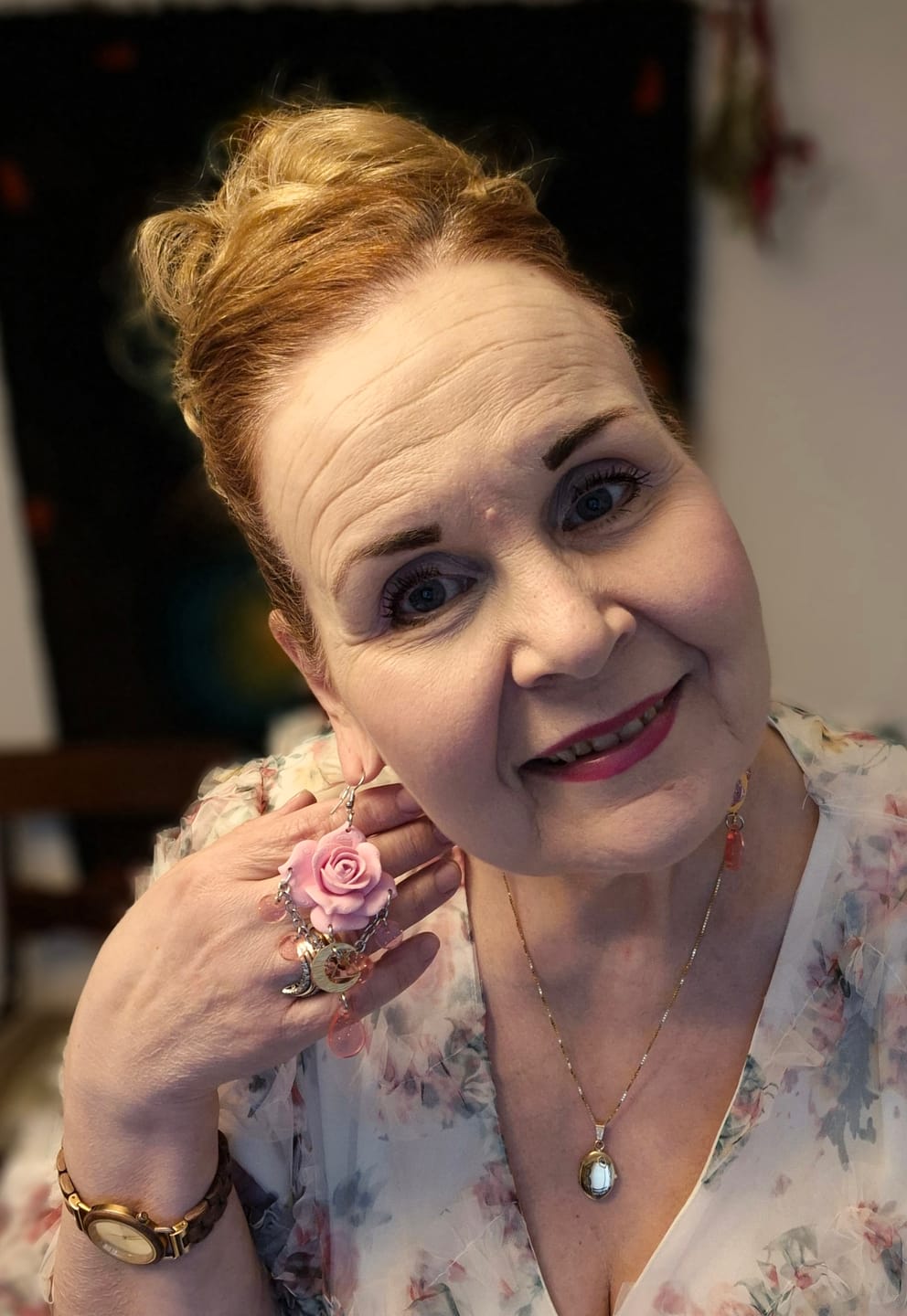 Customer photo review of Rose-korvakorut