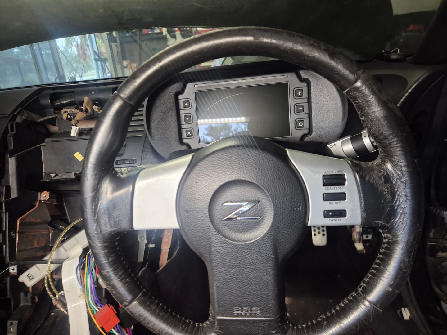 Customer photo review of Nissan 350z / Z33 Dash Mount
