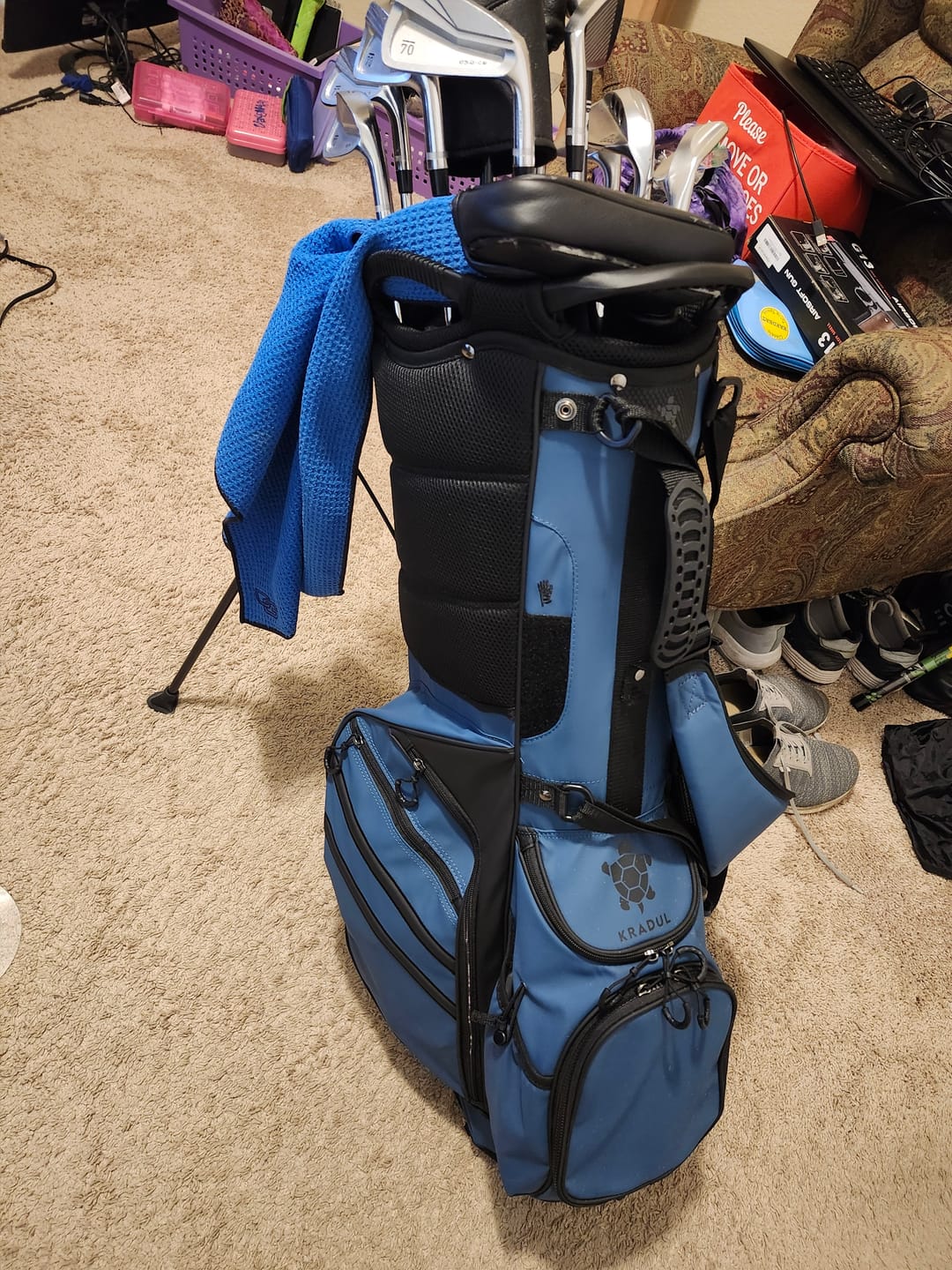 Customer photo review of EARTH SEALED Hybrid Stand 14: Blue Jay