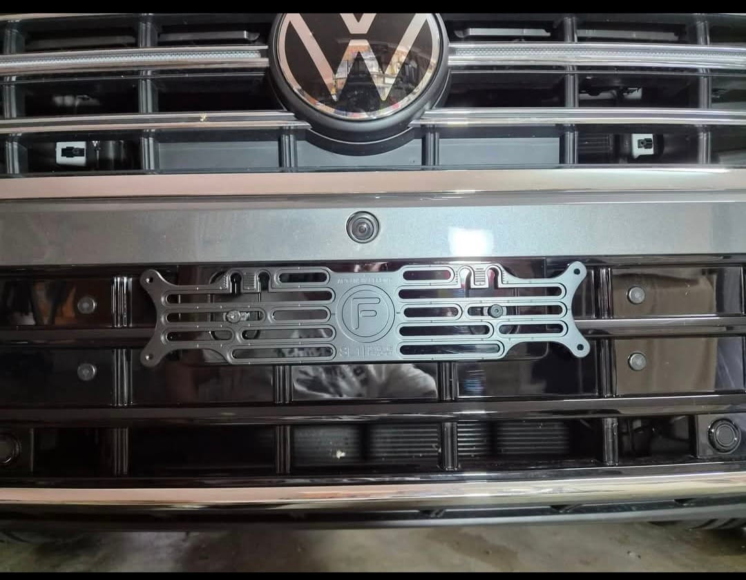Customer photo review of [NSW] Front SL1 Slimline - 372mm (w) x 84mm - Number Plate Bracket