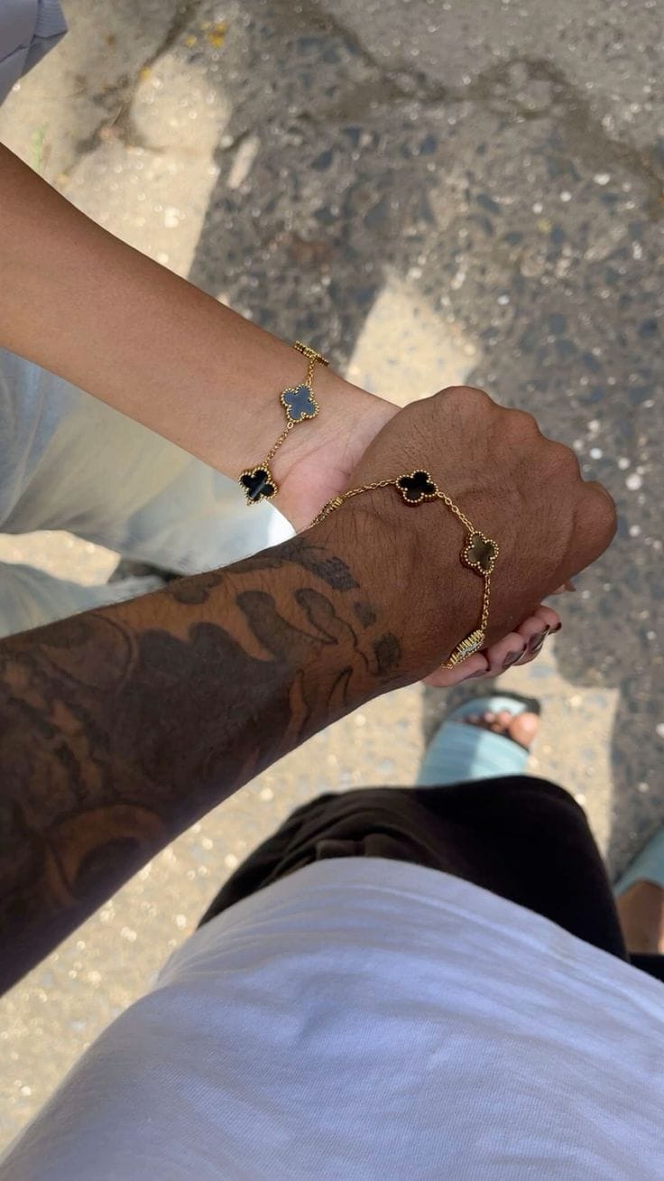 Customer photo review of MX four leaf clover bracelet