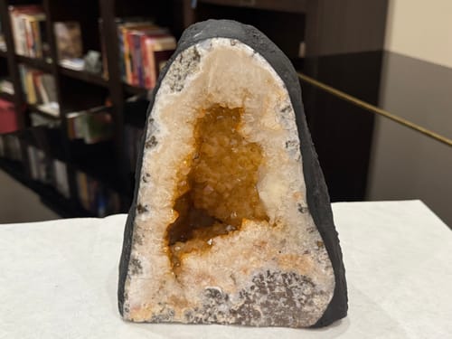 Customer photo review of Extra Quality Citrine Cathedral, 12.9 lbs & 8.6" Tall #5603-0370