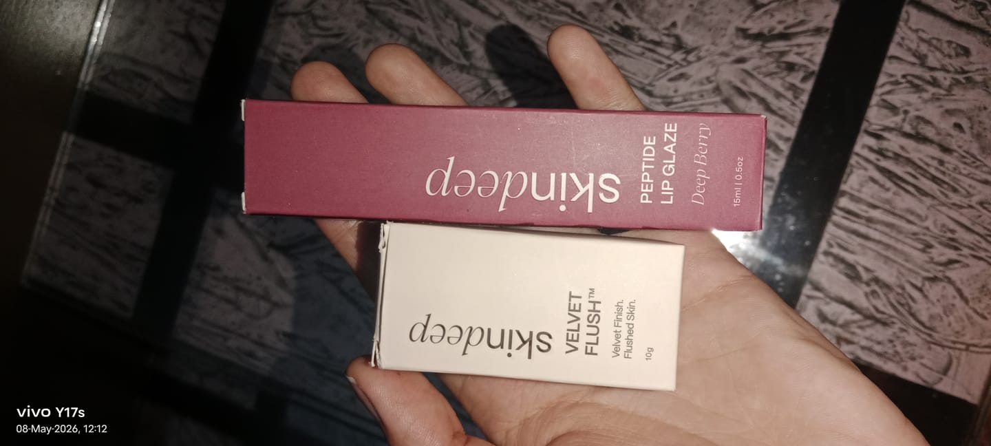 Customer photo review of VELVET FLUSH - Lip+Cheek Blush