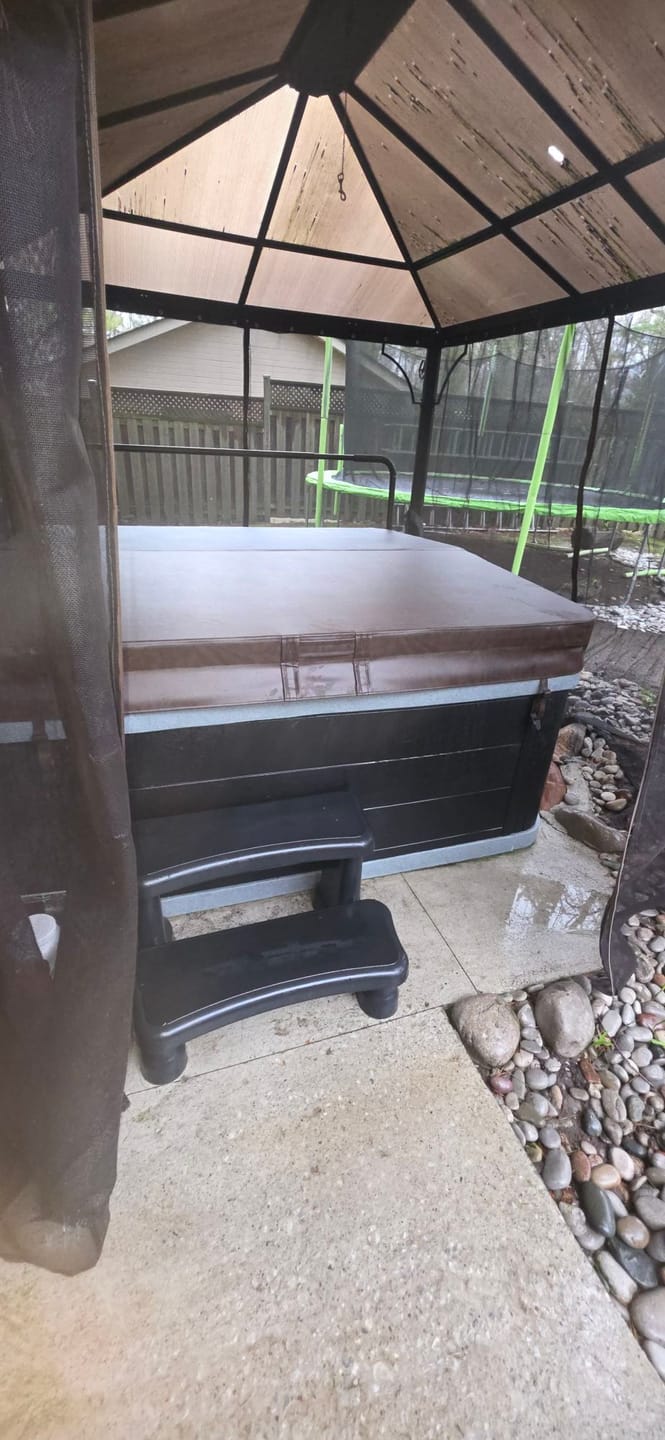 Customer photo review of Custom Spa Cover
