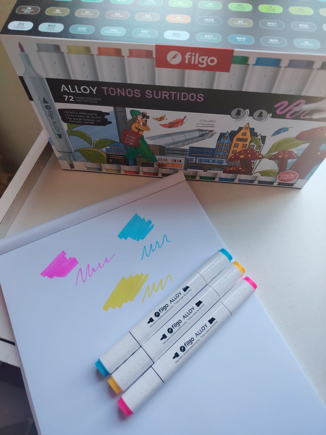 Customer photo review of Filgo Alloy - Set 72 Marcadores al Alcohol Tonos Surtidos