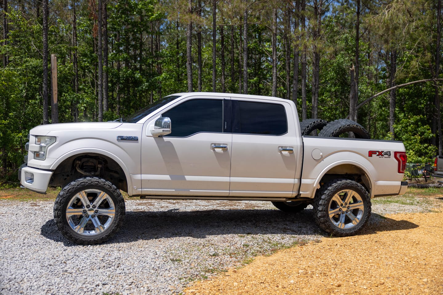 Customer photo review of 2004-2025 Ford F-150 4, 6, 8 Inch Lift Blocks