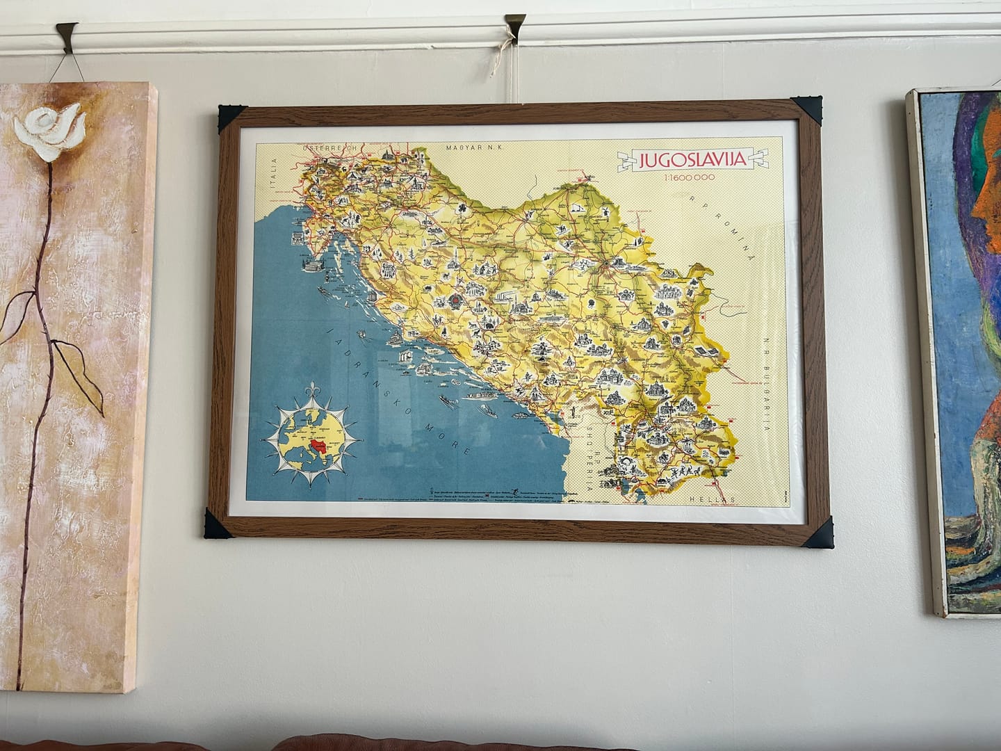 Customer photo review of Old Pictorial Map of Yugoslavia by Kopac, 1959: Belgrade, Zagreb, Adriatic Sea, Castles, Mountains