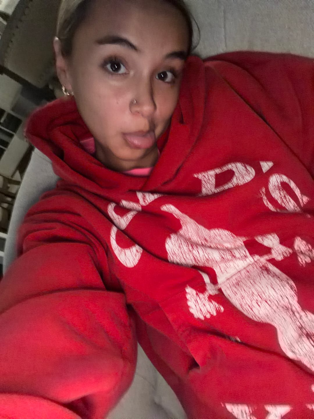 Customer photo review of 5161 - Golds Gym Classic Pullovers
