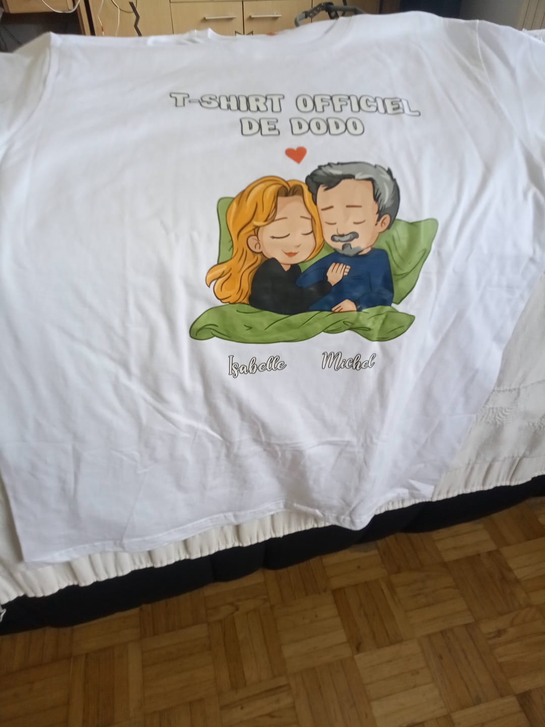 Customer photo review of T-shirt officiel de nuit - T-shirt personnalisé pour les couples