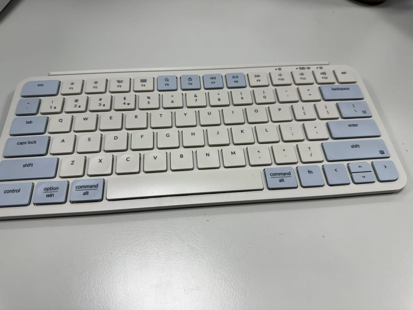 Customer photo review of Keychron B1 Pro 超薄無線鍵盤(注音/英文版本)