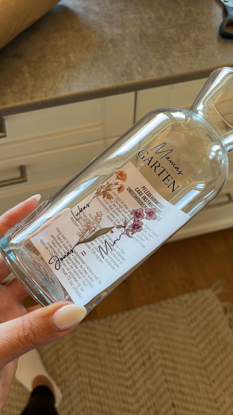 Customer photo review of Mamas Garten - Personalisierte Vase mit Namen und Blumen für Mama und Oma