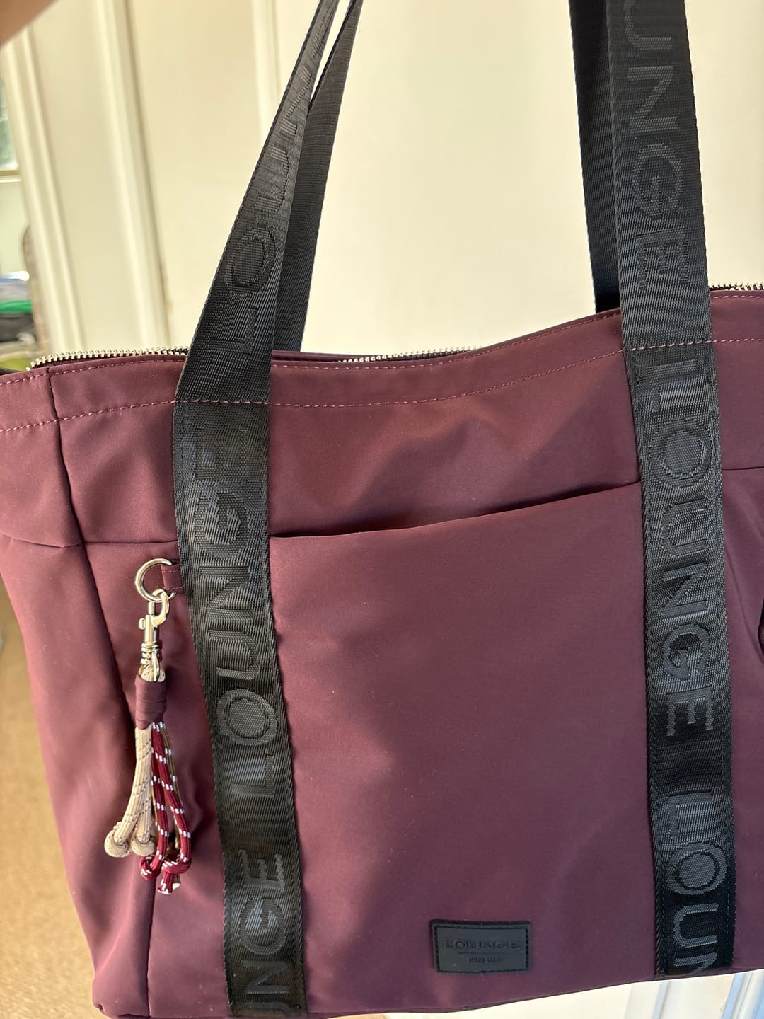 Customer photo review of Bolso Nylon Llavero Street
