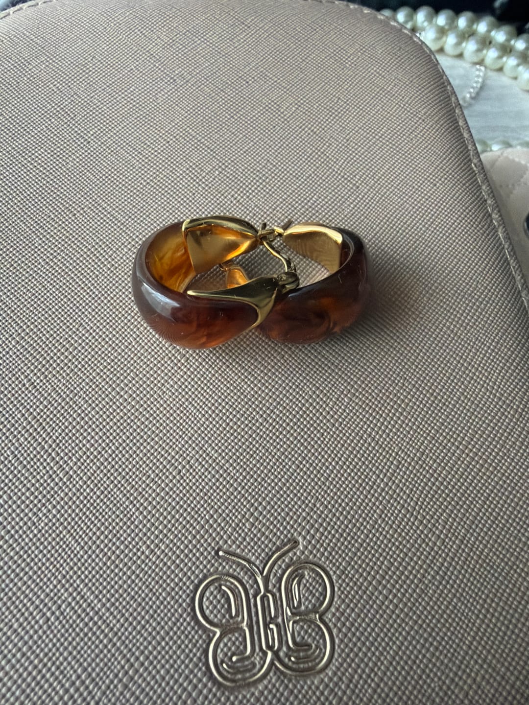 Customer photo review of Brown Tahiti Hoop Earrings