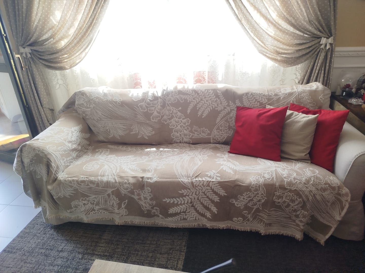 Customer photo review of Pet Couch Cover - Lily of The Valley Beige