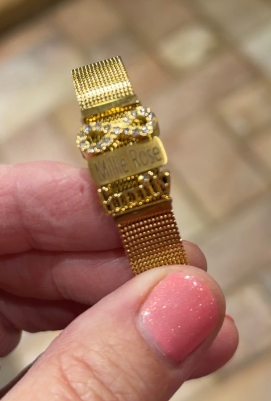 Customer photo review of Mesh bracelet gold