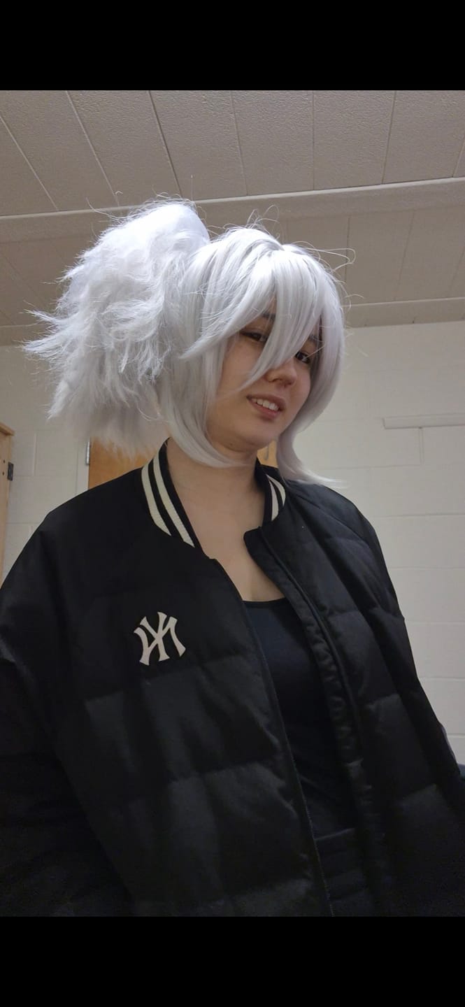 Customer photo review of Zenless Zone Zero Soldier 11 Short Silver Bule Hair Basic Wig