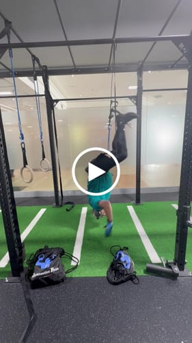 Customer video review of Compression Sleeves V2 for Knees and Legs