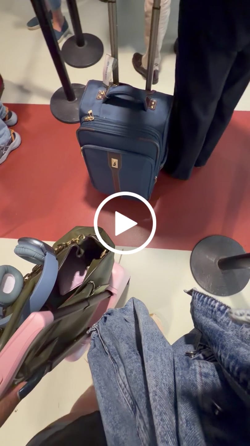 Customer video review of Personal Item Suitcase 4.0
