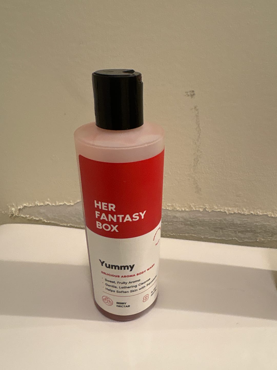 Customer photo review of Yummy Organic Body Wash - Hydrating & Juicy Daily Use