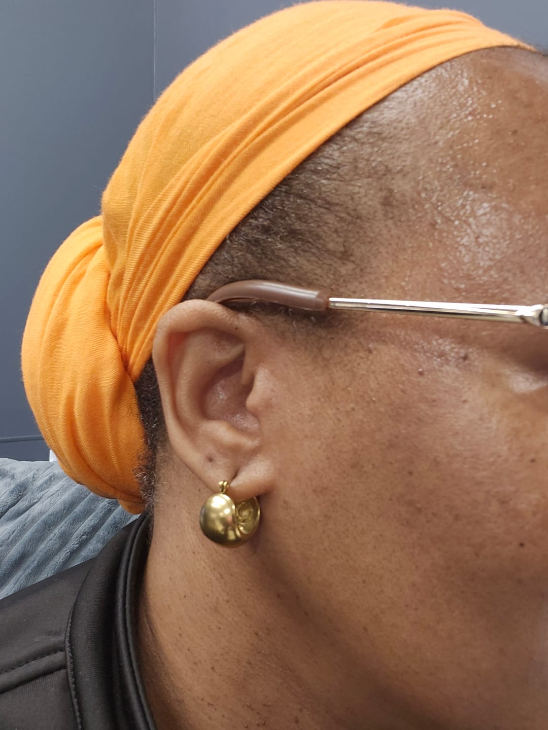 Customer photo review of Bahama Bold Earrings (Bundle)