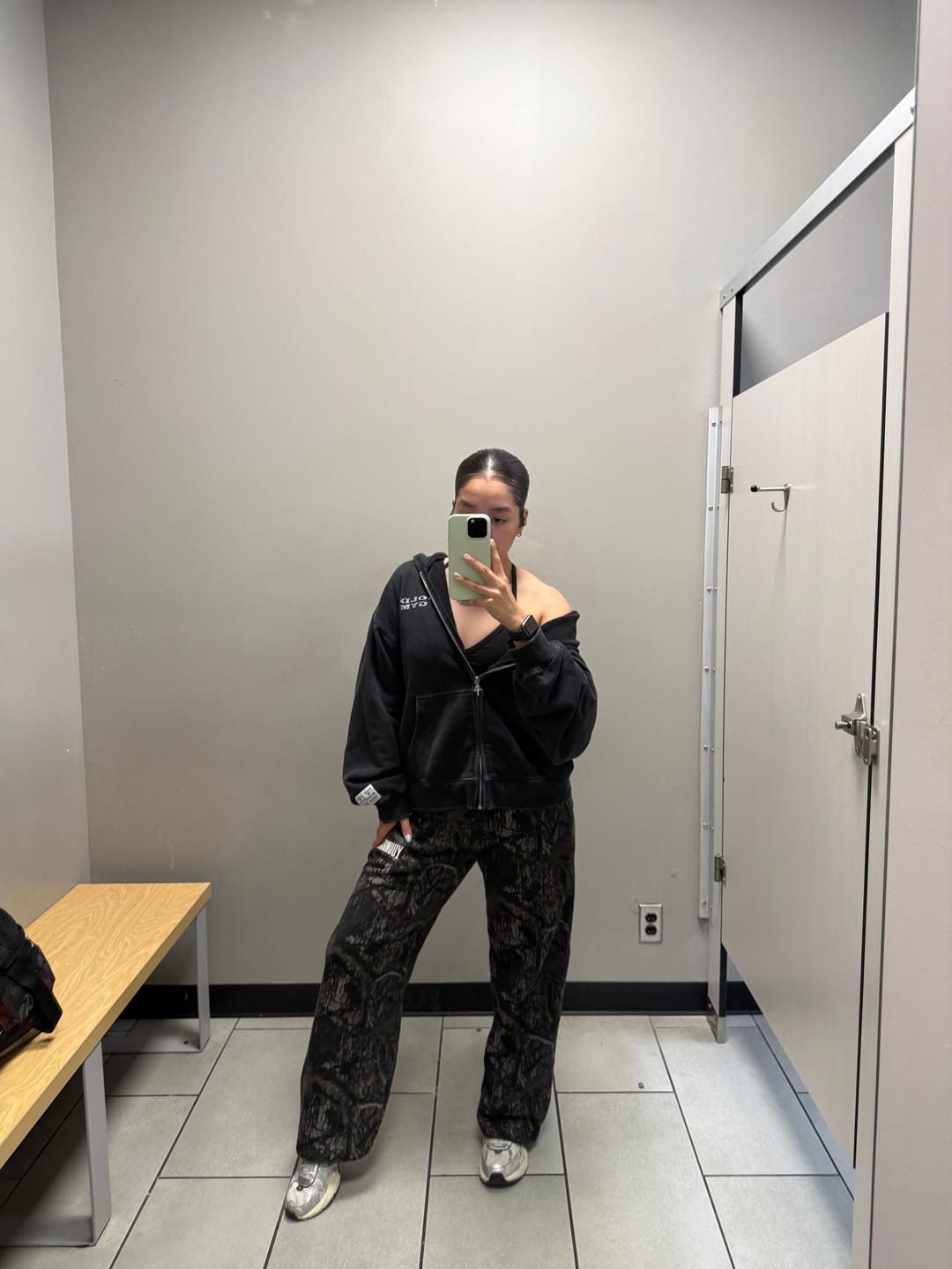 Customer photo review of 5162 - Golds Gym Throwback Zip-ups