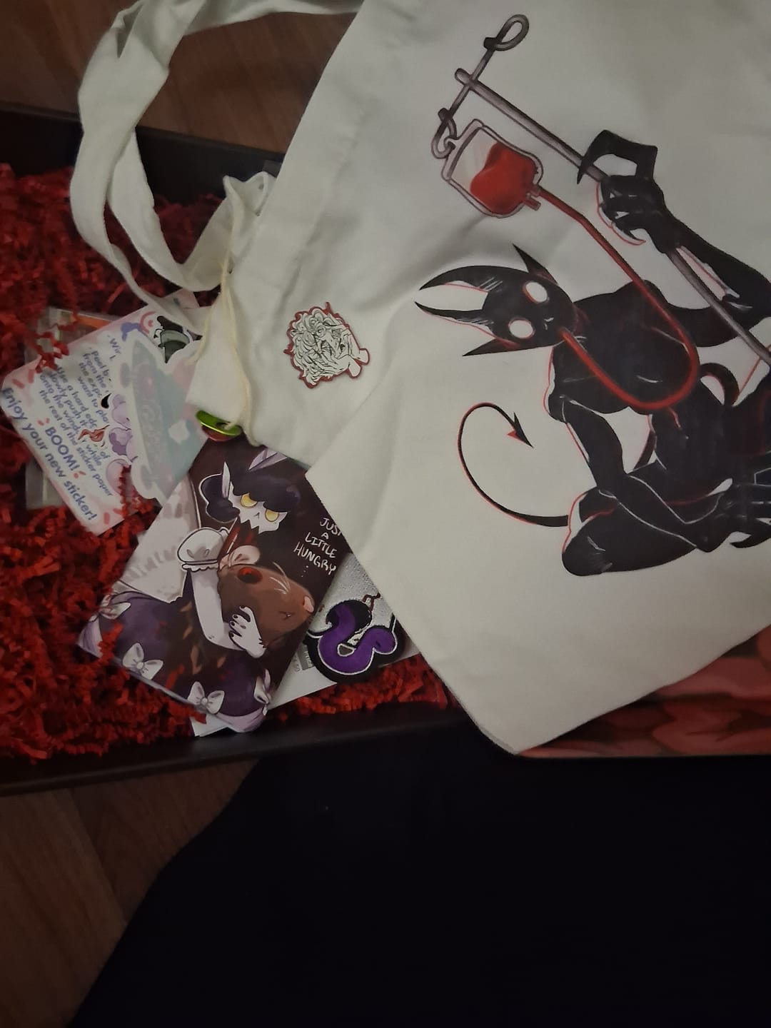 Customer photo review of Creepy Mystery Gift Box