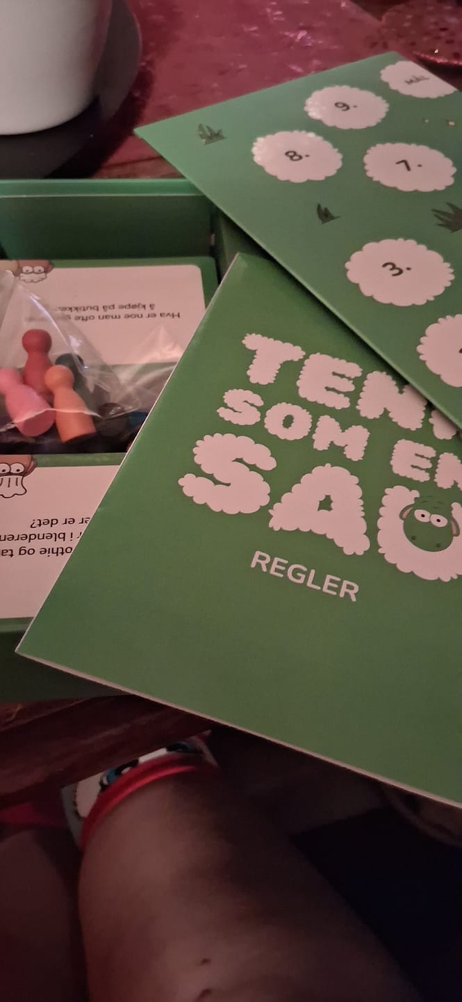 Customer photo review of Tenk Som En Sau