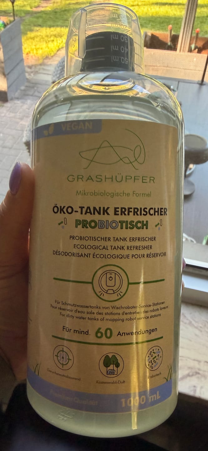 Customer photo review of Öko-Tankerfrischer probiotisch für Wischroboter-Schmutzwassertank (1000ml)