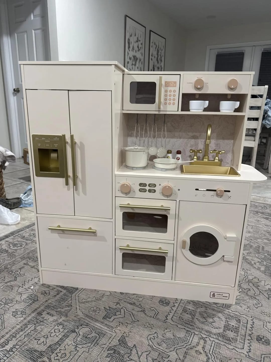 Customer photo review of Toddler Chef - Wooden Play Kitchen