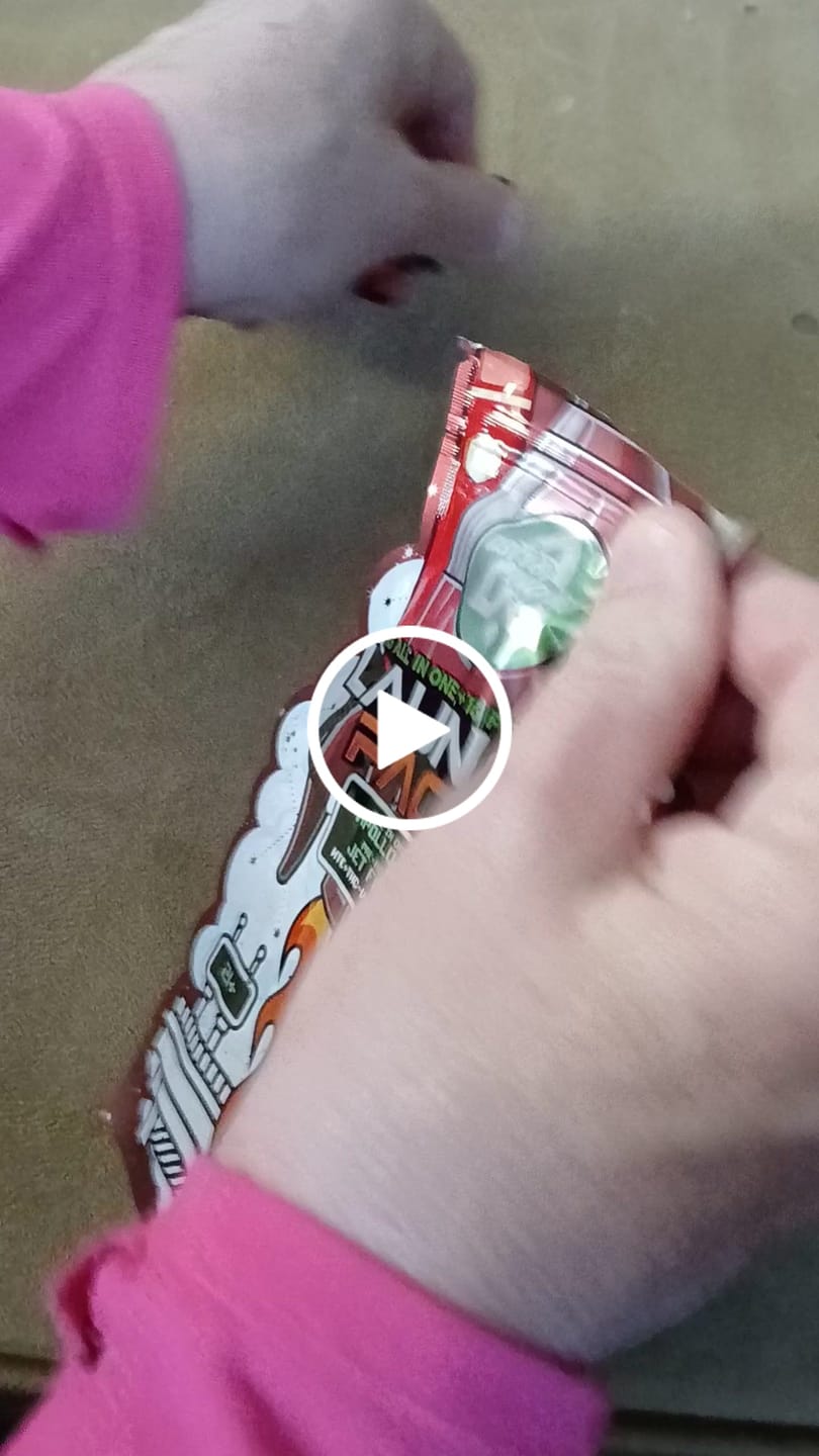 Customer video review of Alien OG + UFO Train - Launch Pack