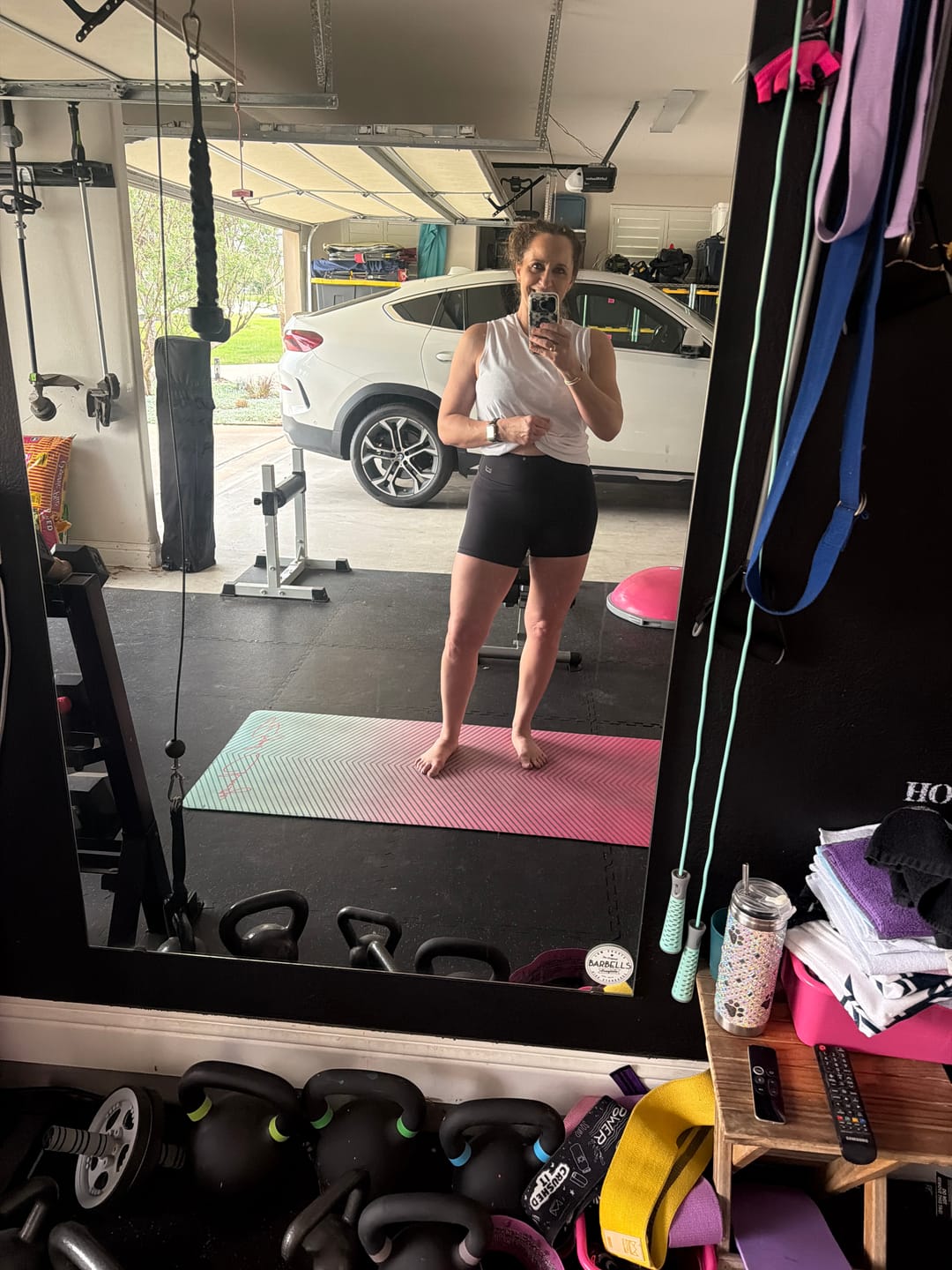 Customer photo review of ESSENCE 4.5" Performance Short