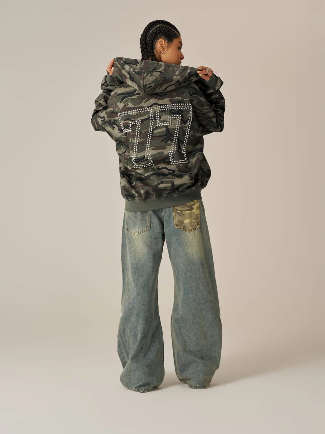 Customer photo review of Aelfric Eden Camo Zip Up Hoodie