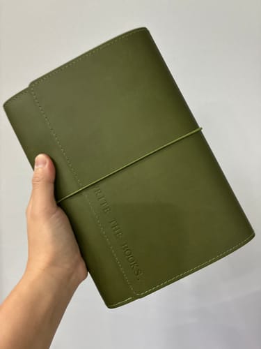 Customer photo review of Refillable Folio - OLIVE GREEN TRIFOLD