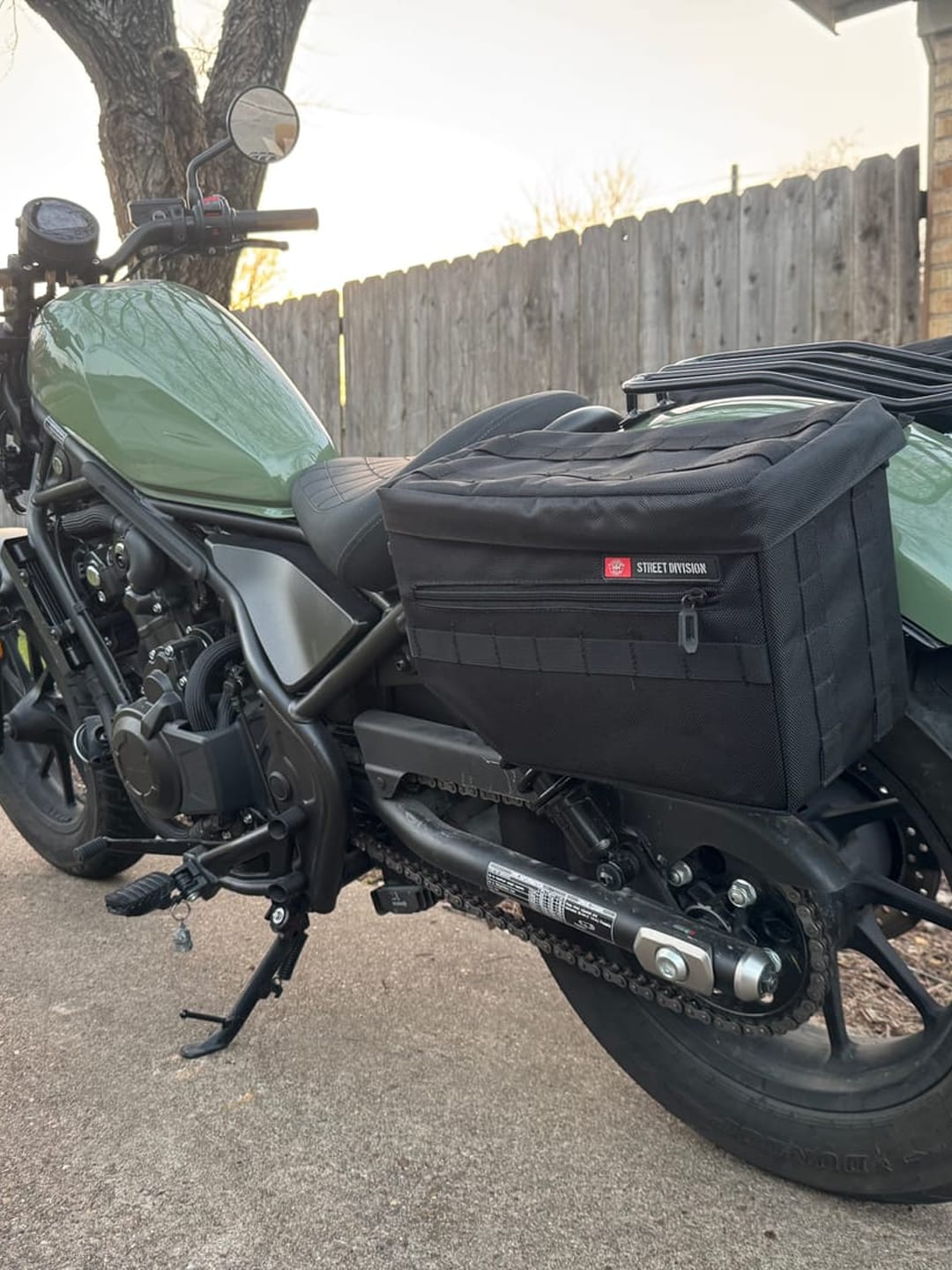 Customer photo review of 18L - Patriot Medium Honda Rebel 500 Throw Over Saddlebags