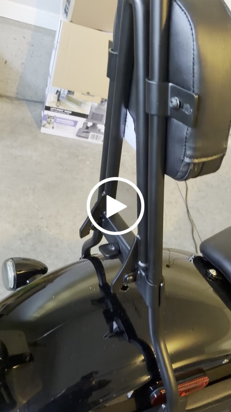Customer video review of Viking Iron Born Plain Leather Short Motorcycle Backrest Pad for Harley Davidson Foldable Sissy Bar