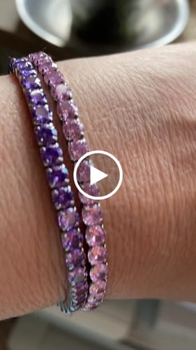 Customer video review of Bracciale tennis elastico pietre grandi  3 mm