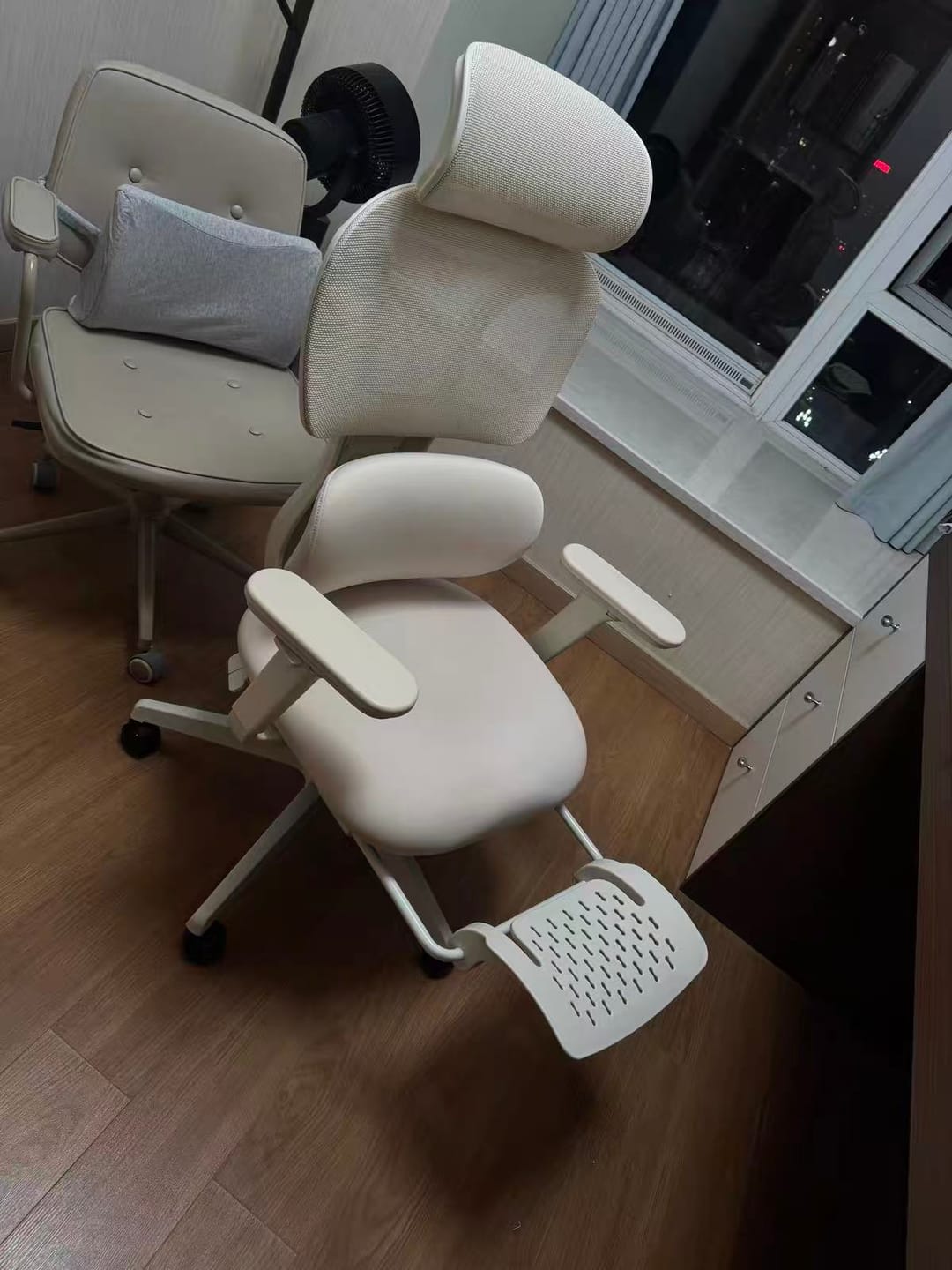 Customer photo review of S3 Pro Office Chair with Colorful Lifestyle Design