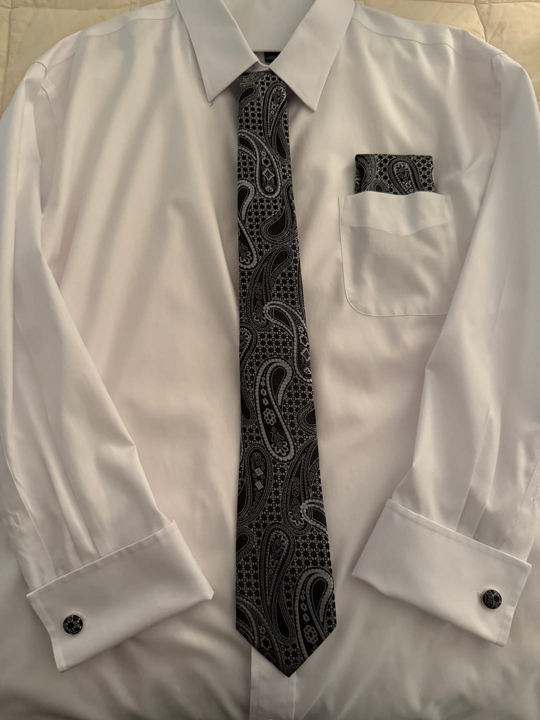 Customer photo review of Black White Paisley Silk Men's Tie Handkerchief Cufflinks Set