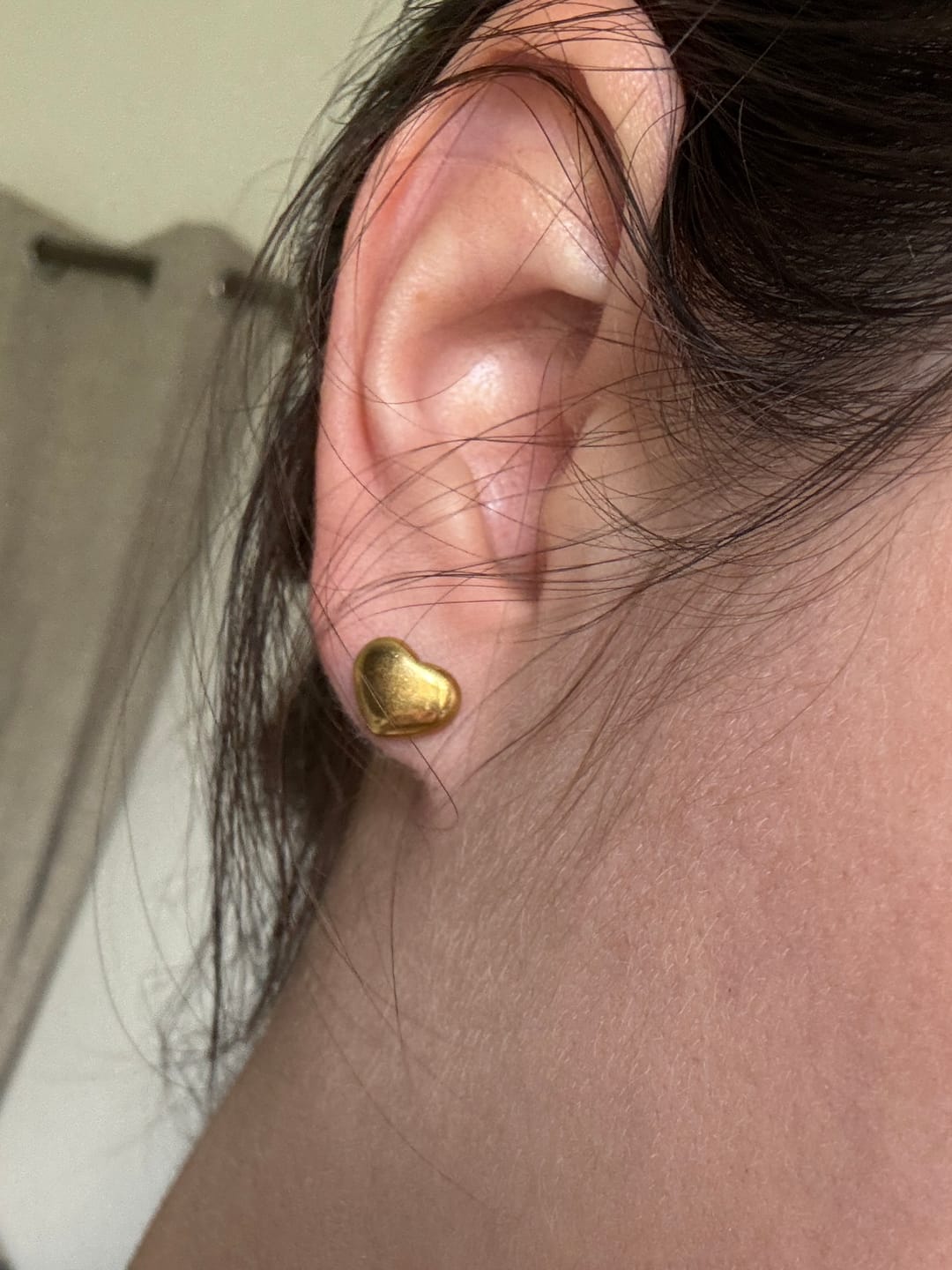 Customer photo review of Aretes Corazón