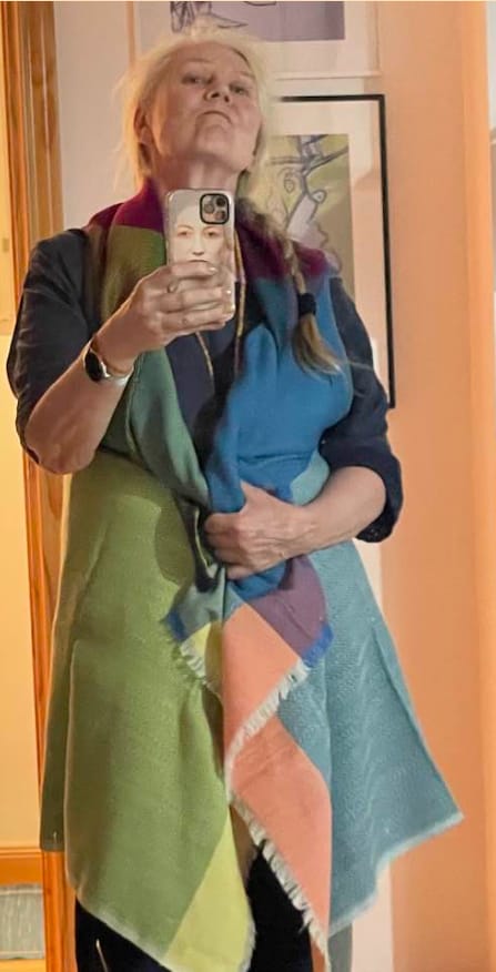 Customer photo review of NEW! DARIA Cape Onyar