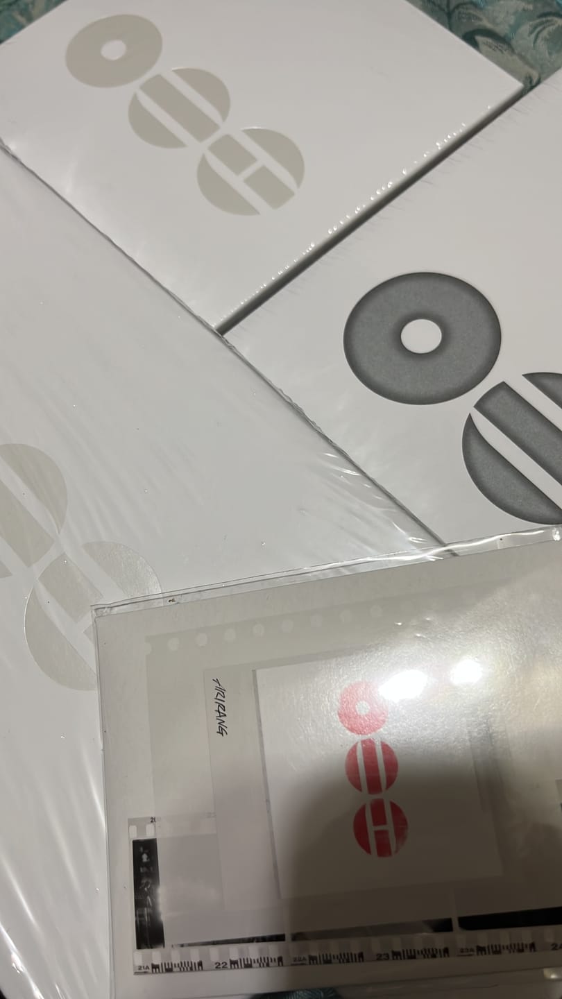 Customer photo review of BTS - ARIRANG 5TH ALBUM STANDARD SET