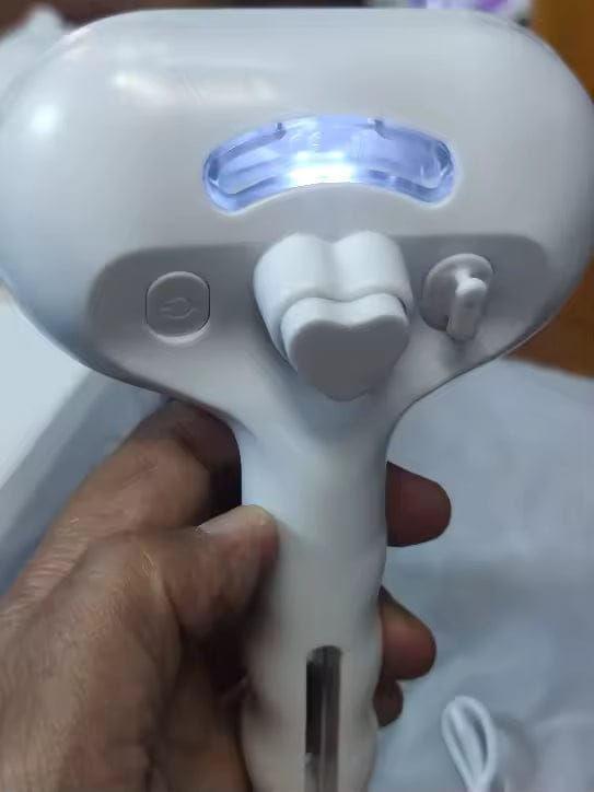 Customer photo review of The Groom Lab | Steam Brush™