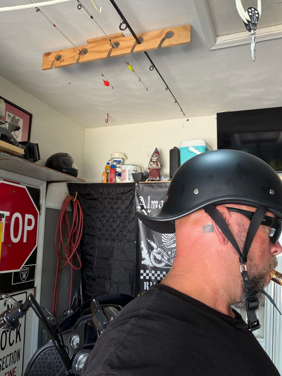 Customer photo review of Smallest & Lightest DOT Reversible Helmet Curved Style - Matte Black