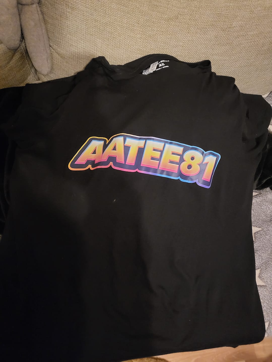 Customer photo review of AATEE81 T-Shirt (VARAPAITA)
