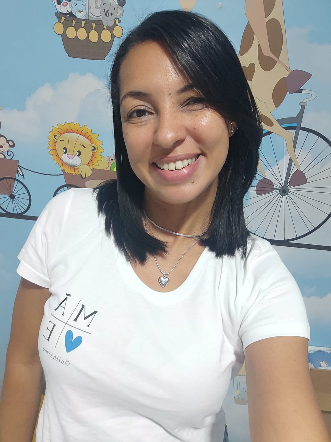 Customer photo review of Camiseta Personalizada MÃE / AVÓ MINIMALISTA - Algodão 100%